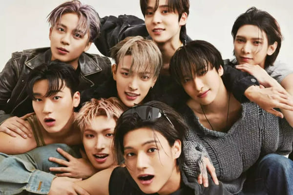 Ateez group photo